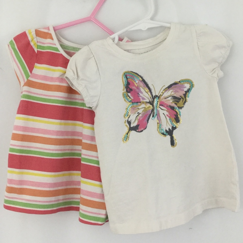 Girl’s Bundle of 2 H&M Tees Size 2T